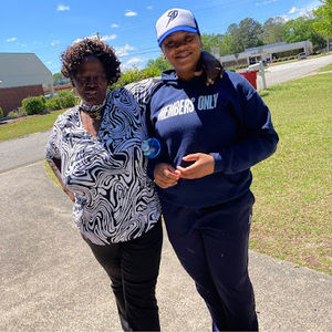 Meet your Posher, Pamela